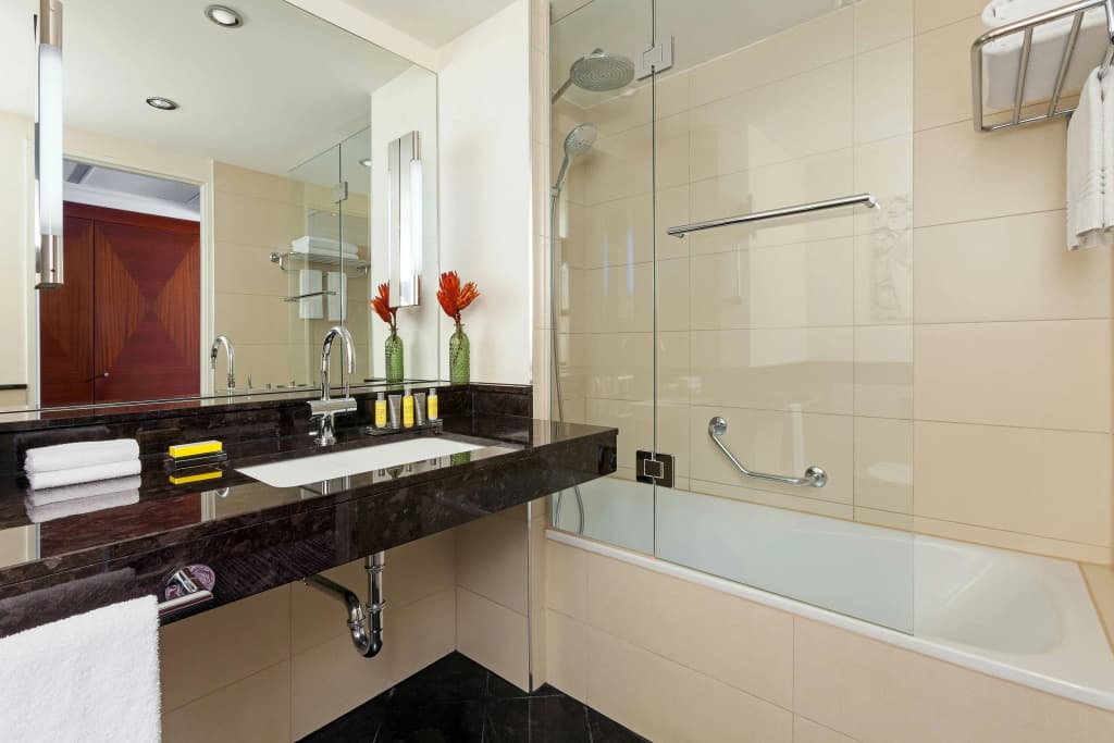 Berlin Marriott Hotel - photo 8