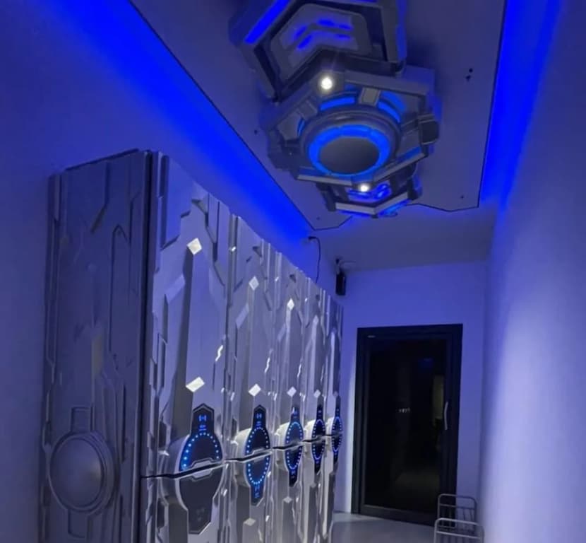 PERA Space Capsule Hotel - main photo