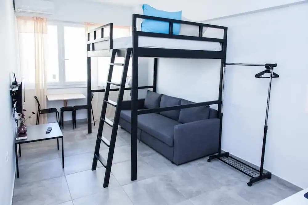 Homey studio in Athens Downtown -3 - photo 2