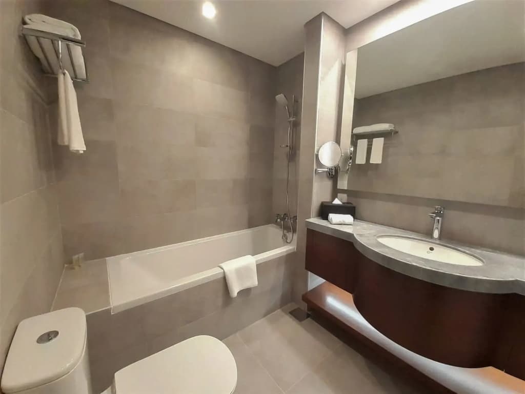 Somerset West Bay Doha - photo 9
