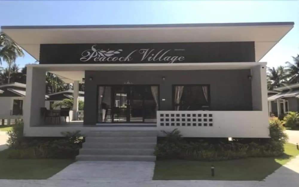 Peacock Village - main photo