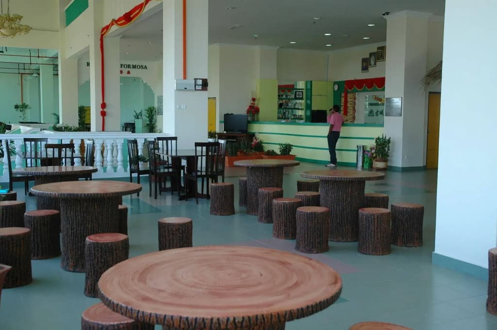 Formosa Garden Hotel - photo 20