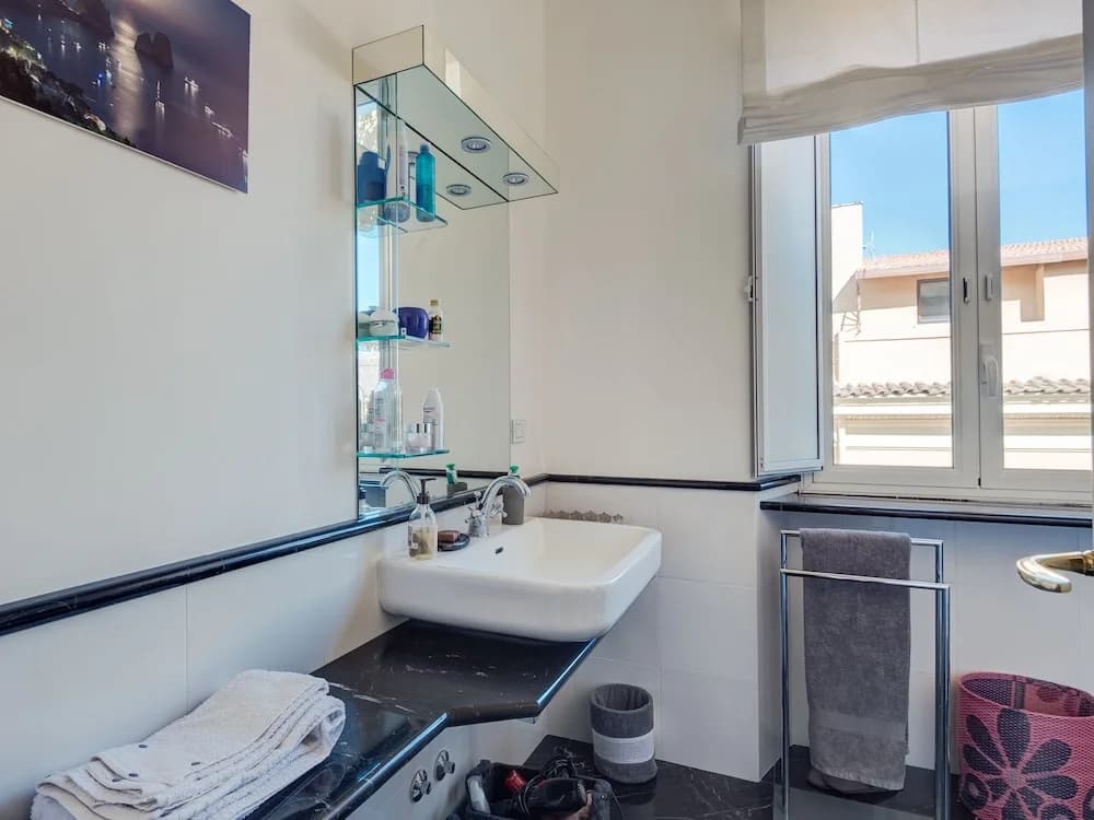 Villa Borghese Luxury Apartment - photo 15