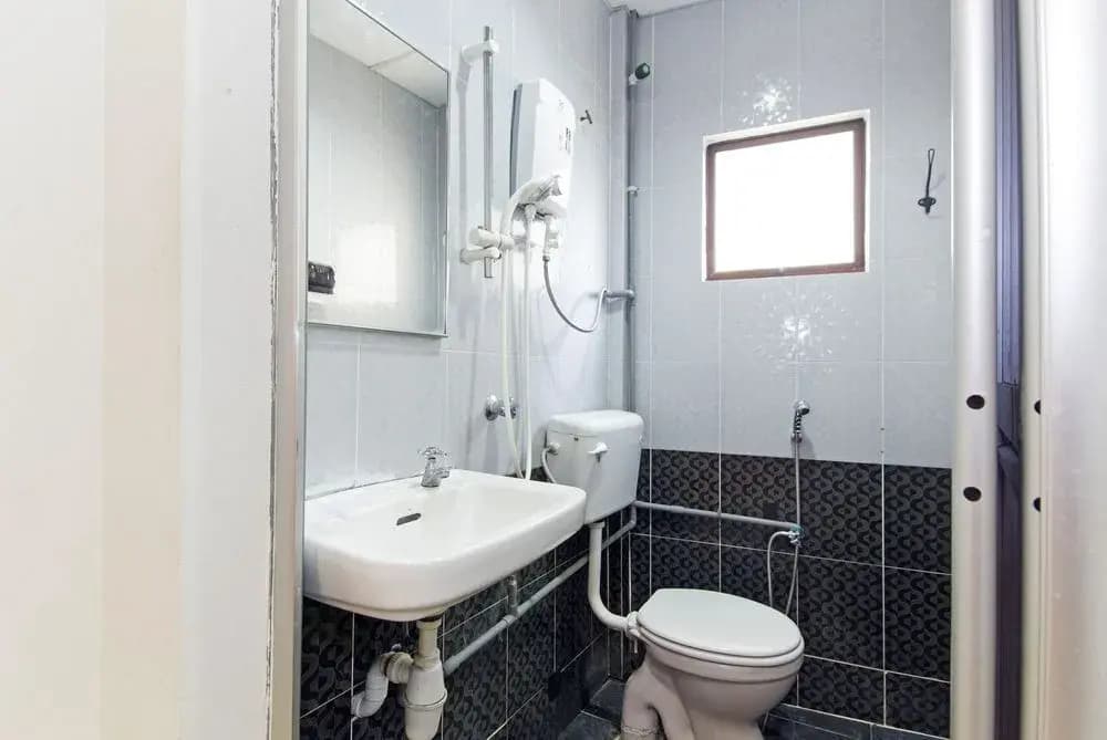 304 Zero Hour Hotel - photo 10