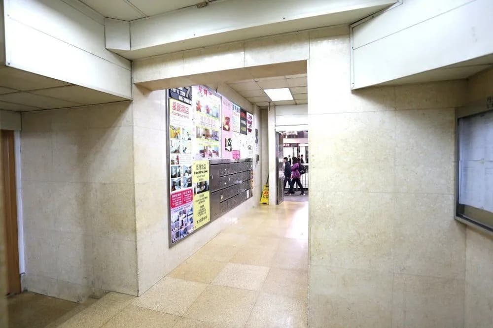 Star Metro Hotel - photo 17