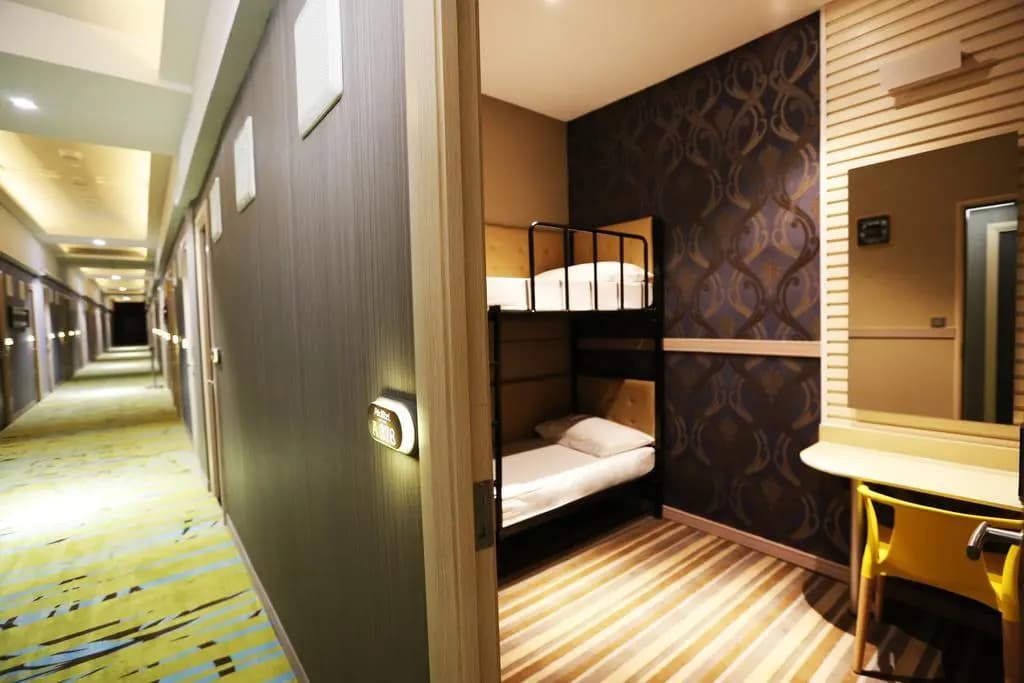 Podstel Hostel Bangkok - photo 6