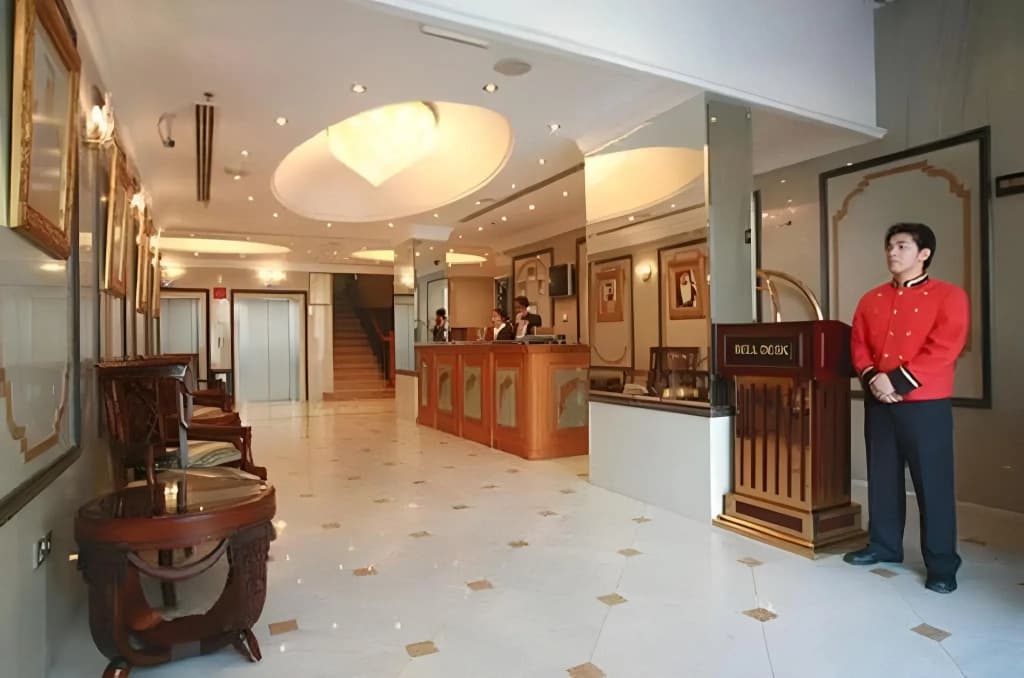 Dolphin Hotel Apartments - photo 2