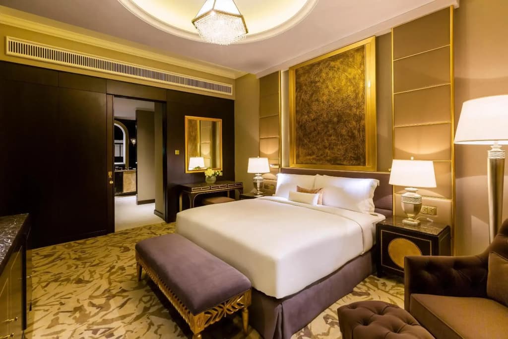 Ezdan Palace Hotel - photo 7