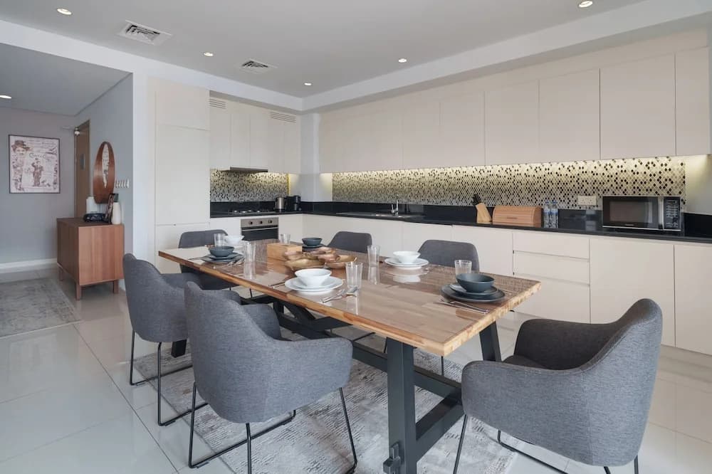 Chic 2BR in Paramount Midtown - photo 27