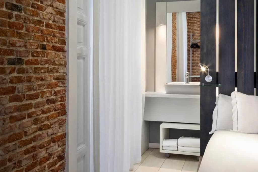 B&B Hotel Madrid Centro Fuencarral 52 - photo 40