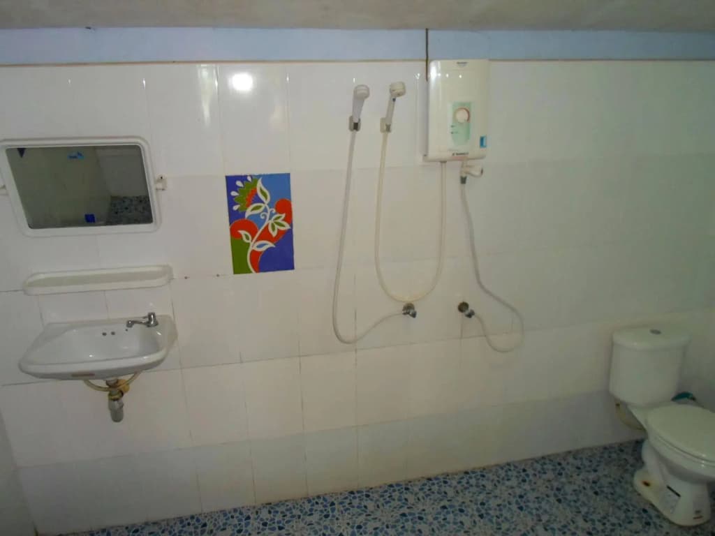 Bangrak Bungalow - photo 10
