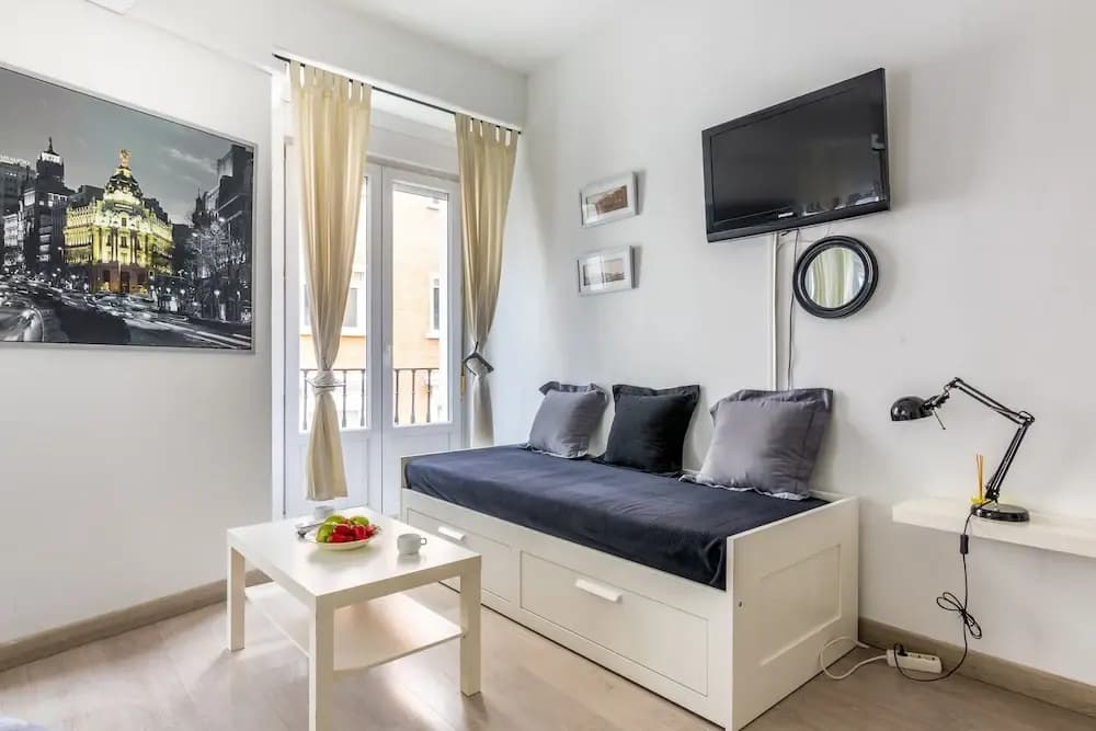 Stay Inn Madrid - photo 3