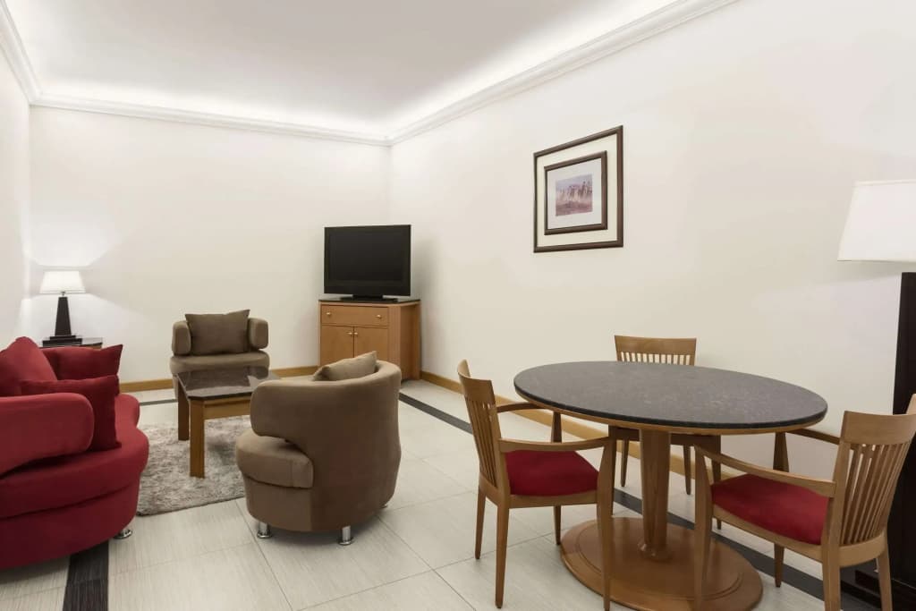 Ramada by Wyndham Qurum Beach - photo 9