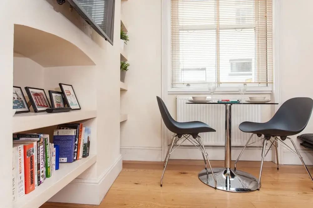 Oxford Street Soho Fitzrovia BasicStudio - photo 9