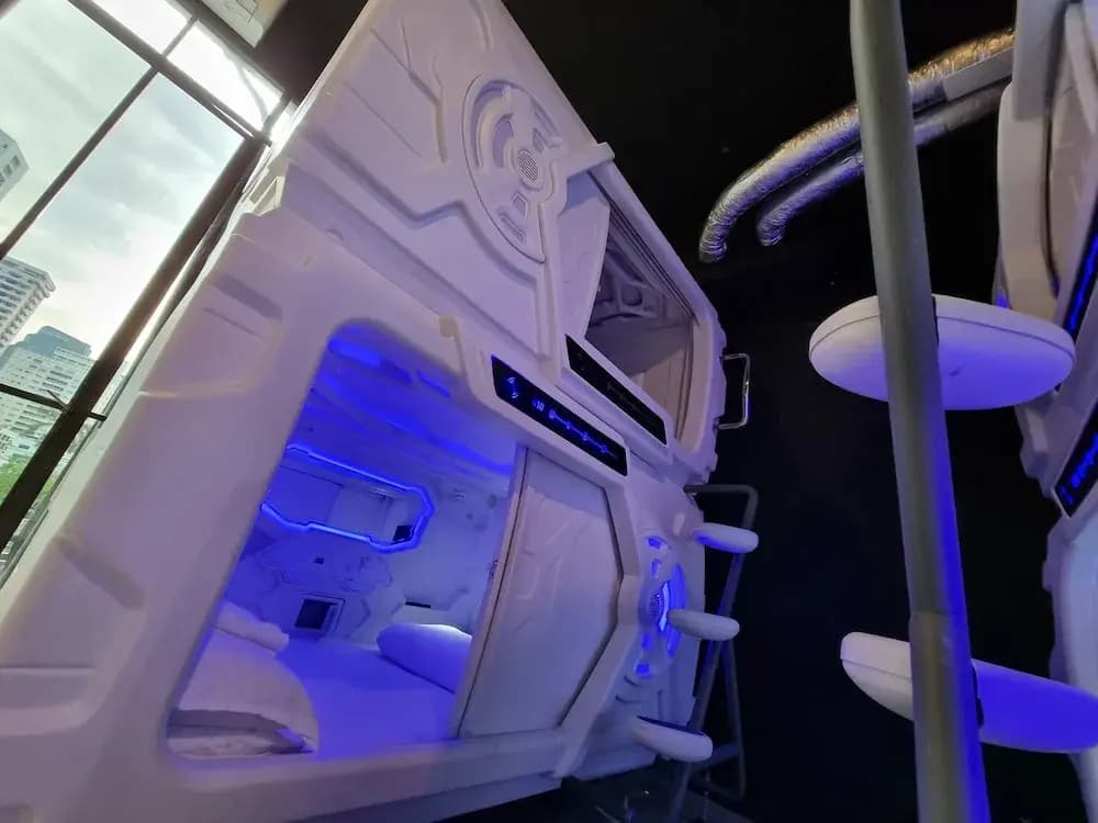 MET A Space Pod Phrom Phong - photo 14