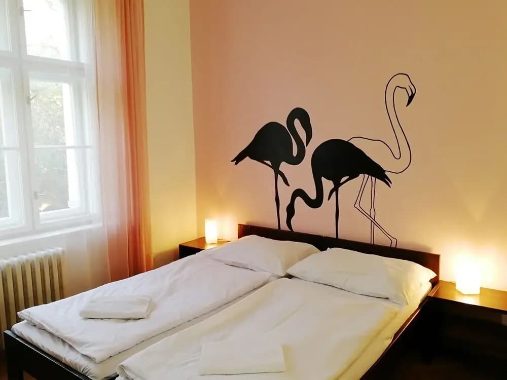 Flamingo Apartments - photo 3