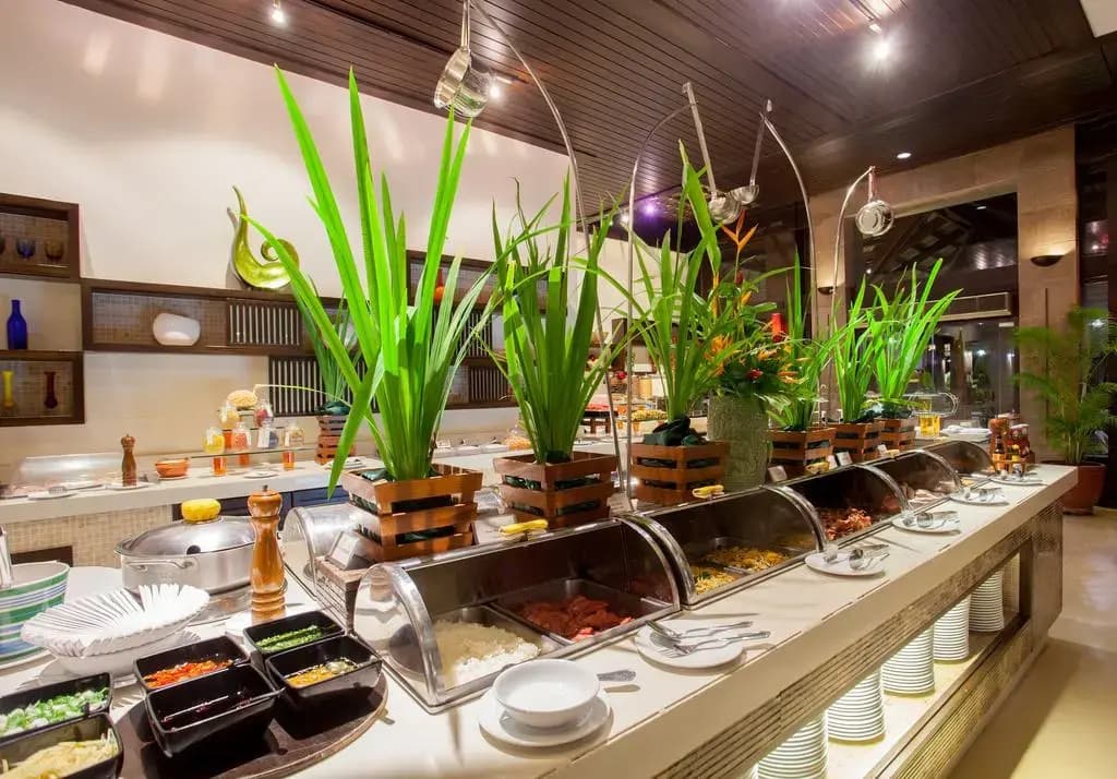 Courtyard by Marriott Phuket, Patong Beach Resort - photo 11