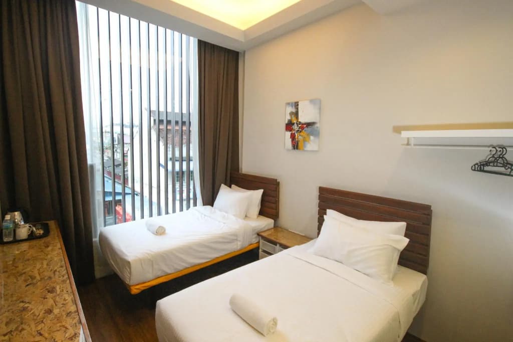 The Riverbank Hotel - photo 15