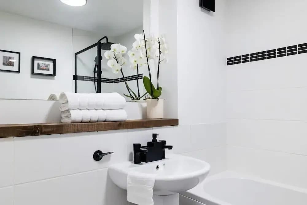 2bedroom Apartment-free Parking - photo 7