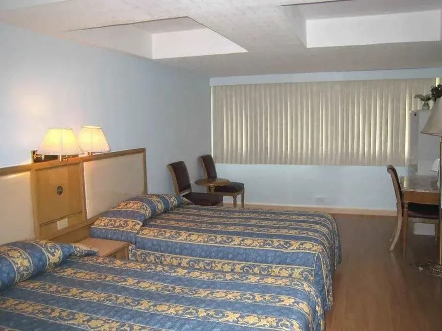 Far East Inn - photo 5