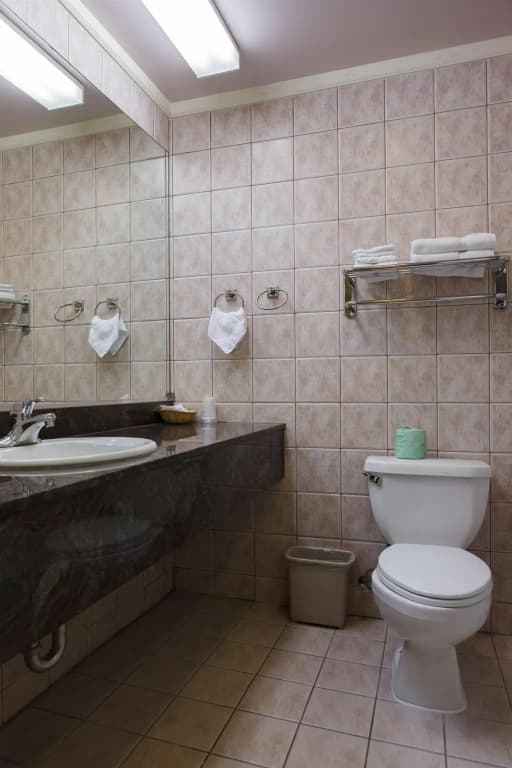 Grant Hotel - photo 8