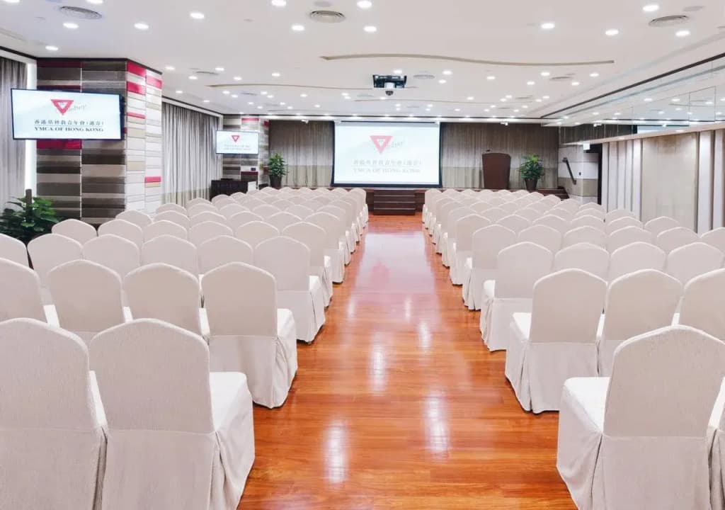 The Salisbury - YMCA of Hong Kong - photo 16