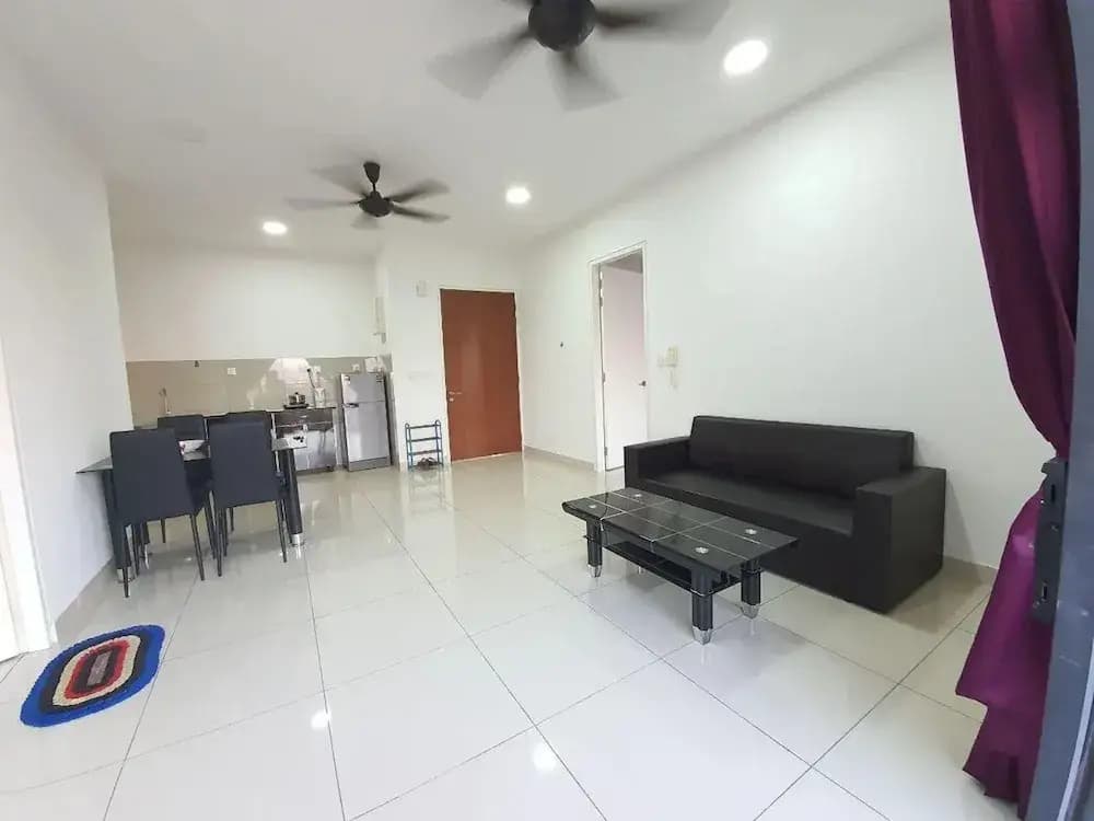 Miracle Homestay Woodsbury Suites - photo 17