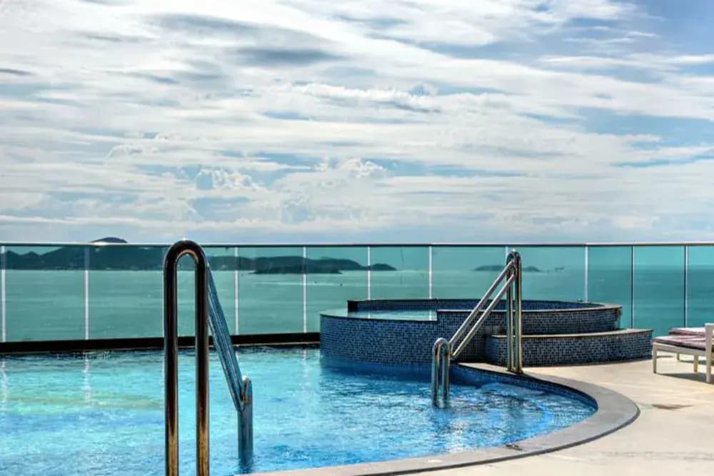 Cosy Beach View Condominium Official - photo 12