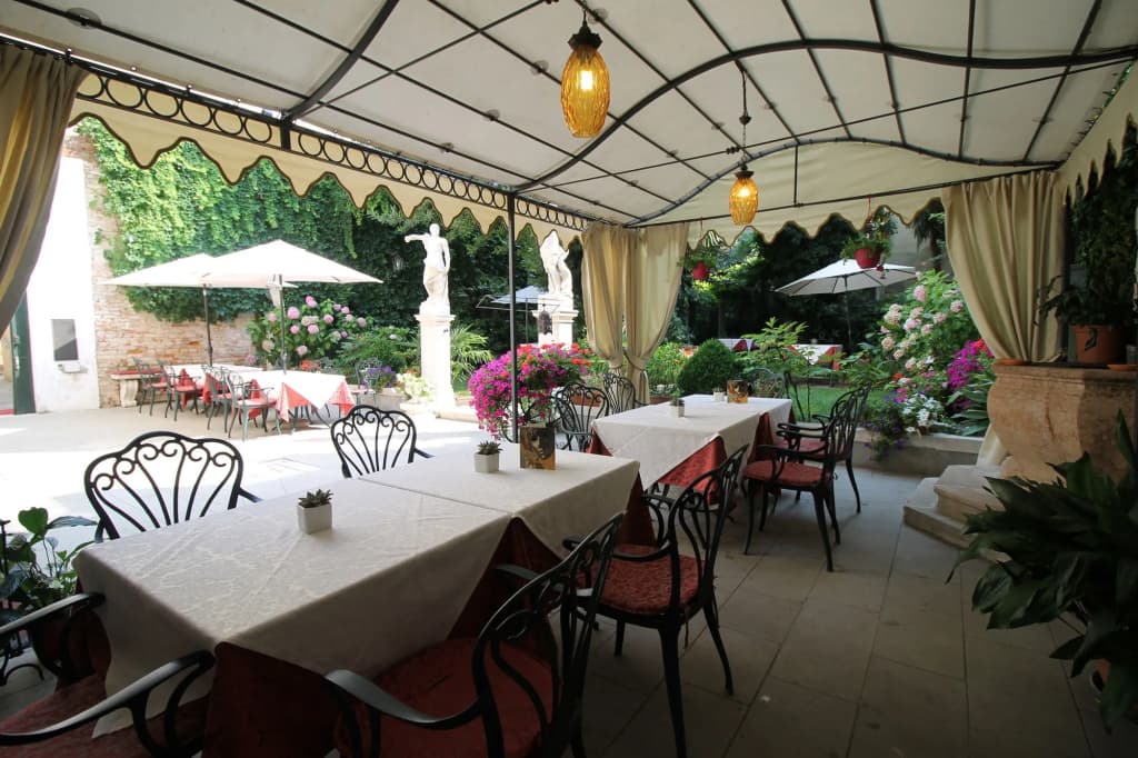 Hotel Palazzo Abadessa - photo 27