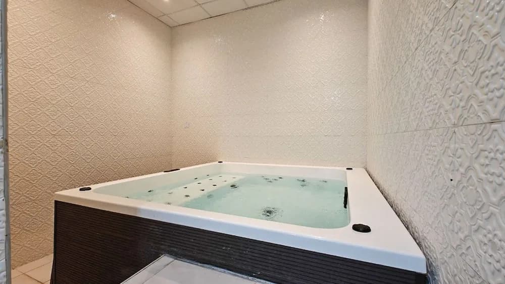 Magnificent and Elegant Studio in Al Barsha South - photo 30