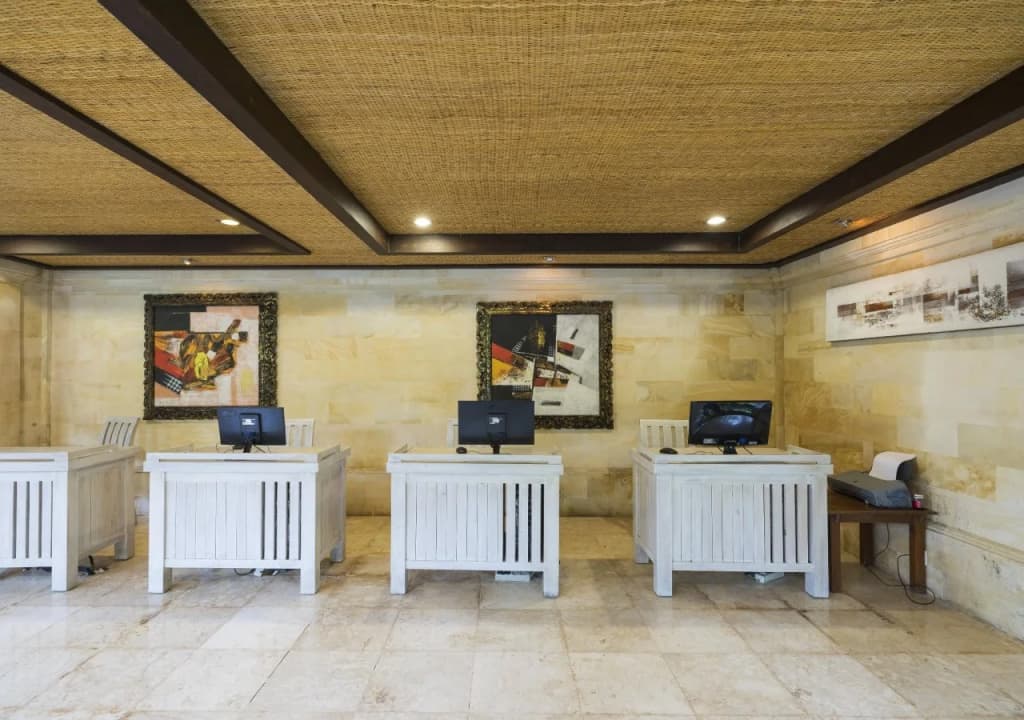 Hotel Tjampuhan Spa - photo 16