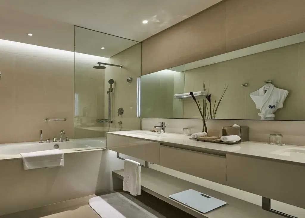 Novotel Muscat Airport Hotel - photo 19