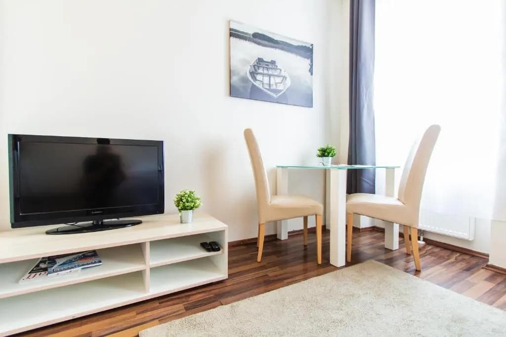 Apartment Troststraße - photo 2