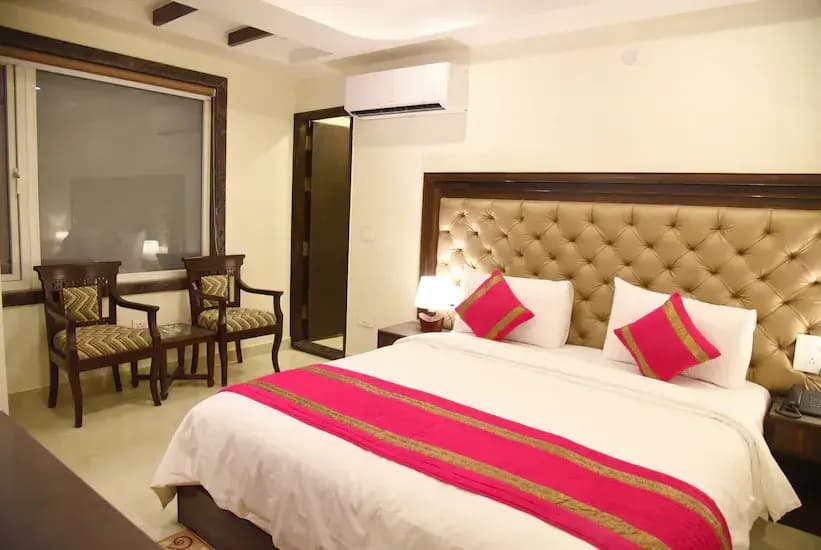 Hotel Atlanta Paharganj - photo 12
