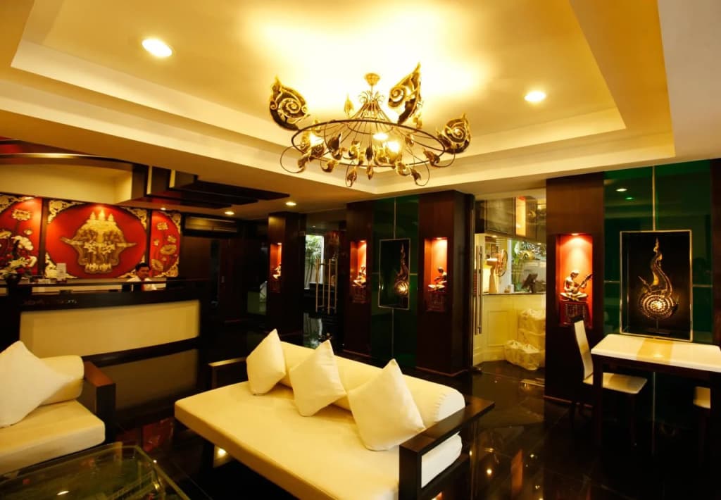 Mirth Sathorn Hotel - photo 15
