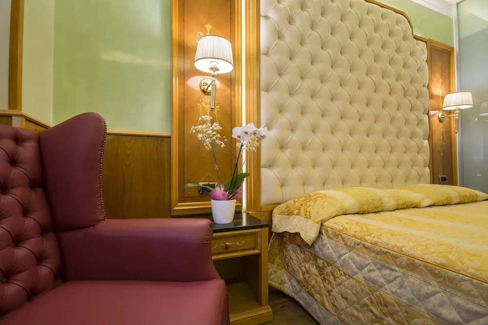 Hotel Vittoria - photo 6