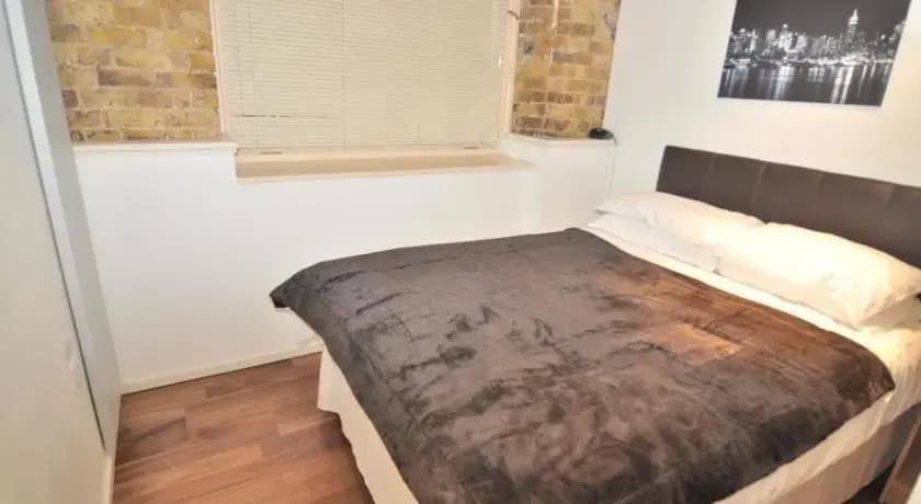 Old School Loft Apartment - photo 2