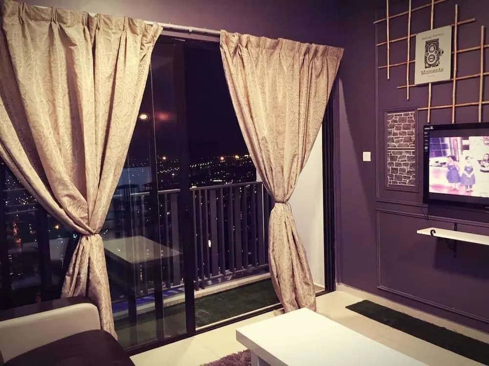 I-City I-Soho Chamey Homestay Condo, Shah Alam - photo 4