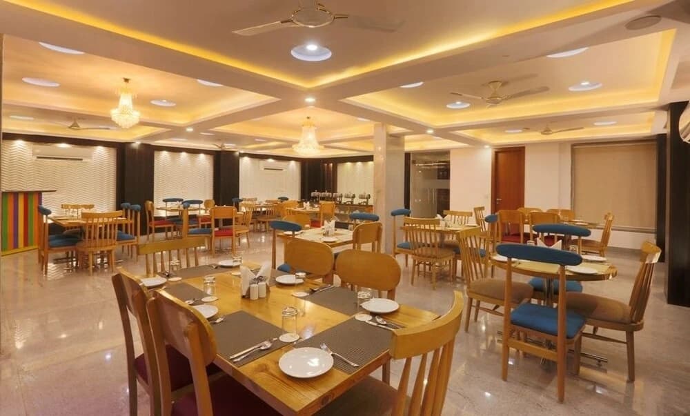 OYO 9268 Hotel Arch - photo 22