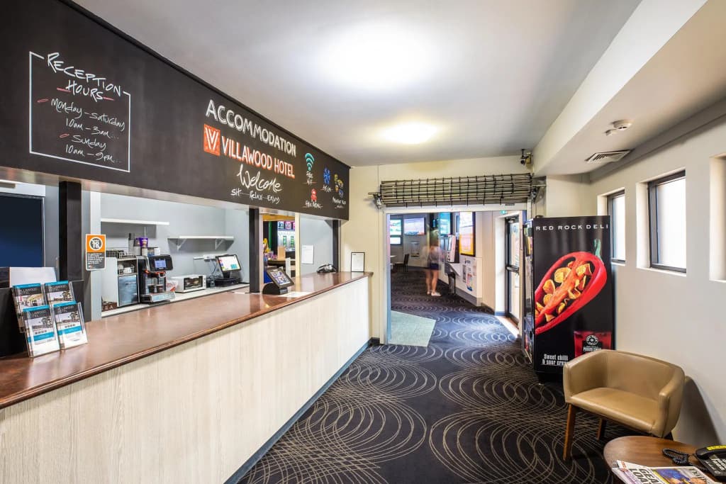 Villawood Hotel - photo 18