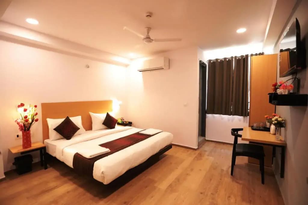 Hotel Blossom Inn - photo 7