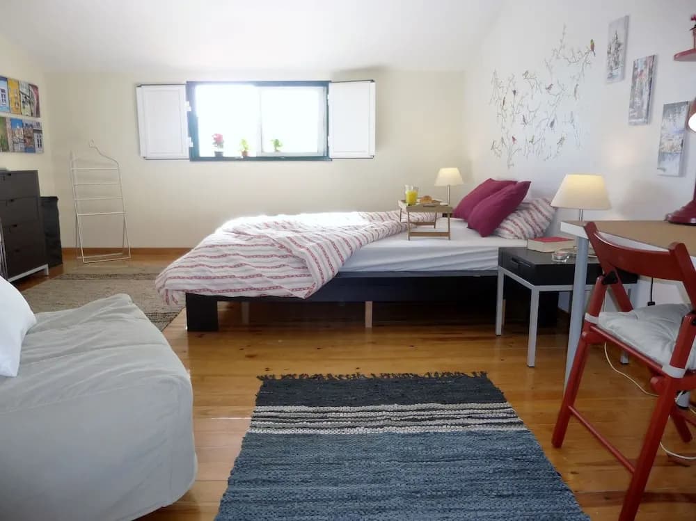 Charm & great location - Duplex - photo 4