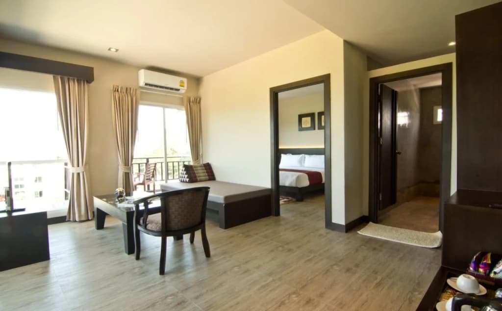 Balitaya Naklua Hotel - photo 6