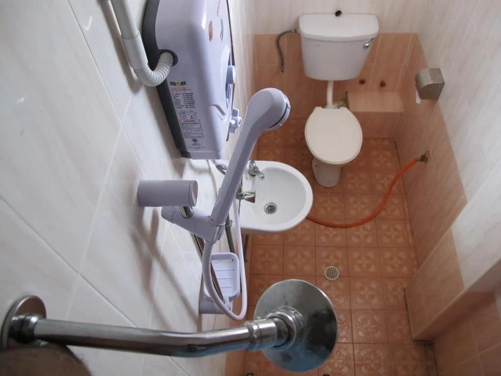 Broadway Budget Hotel - photo 11