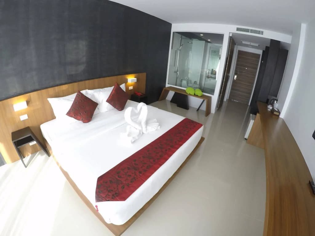 Phoenix Grand Hotel - photo 2