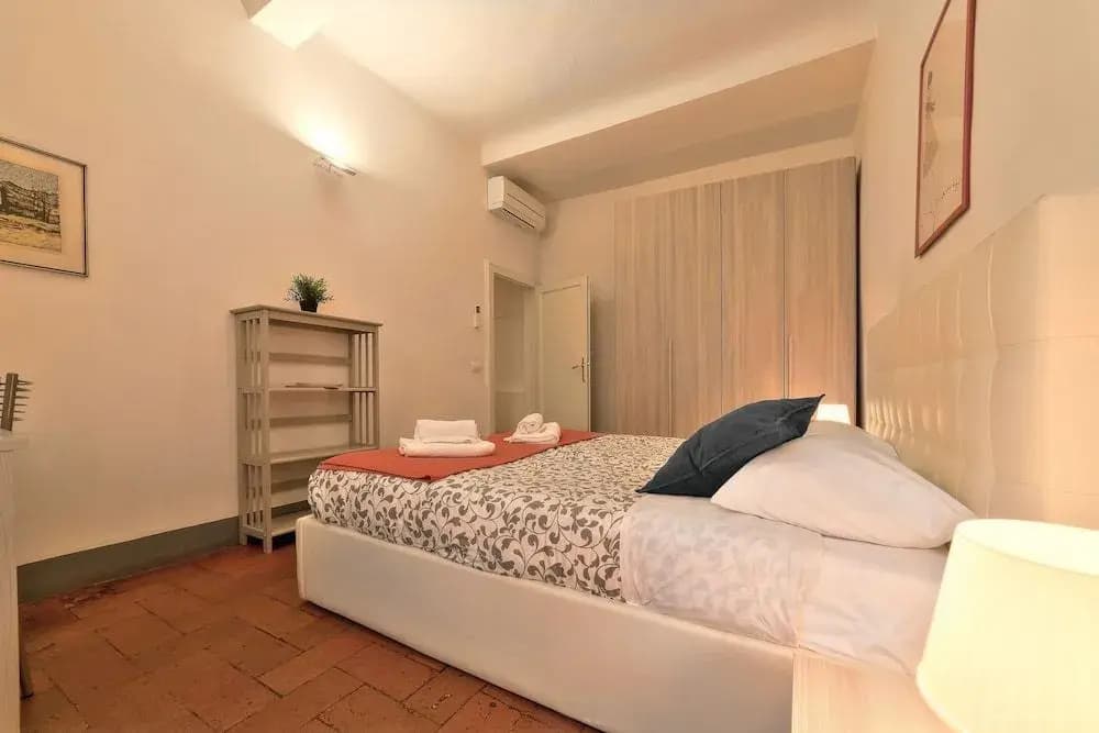Wine Apartments Florence Colorino - photo 15