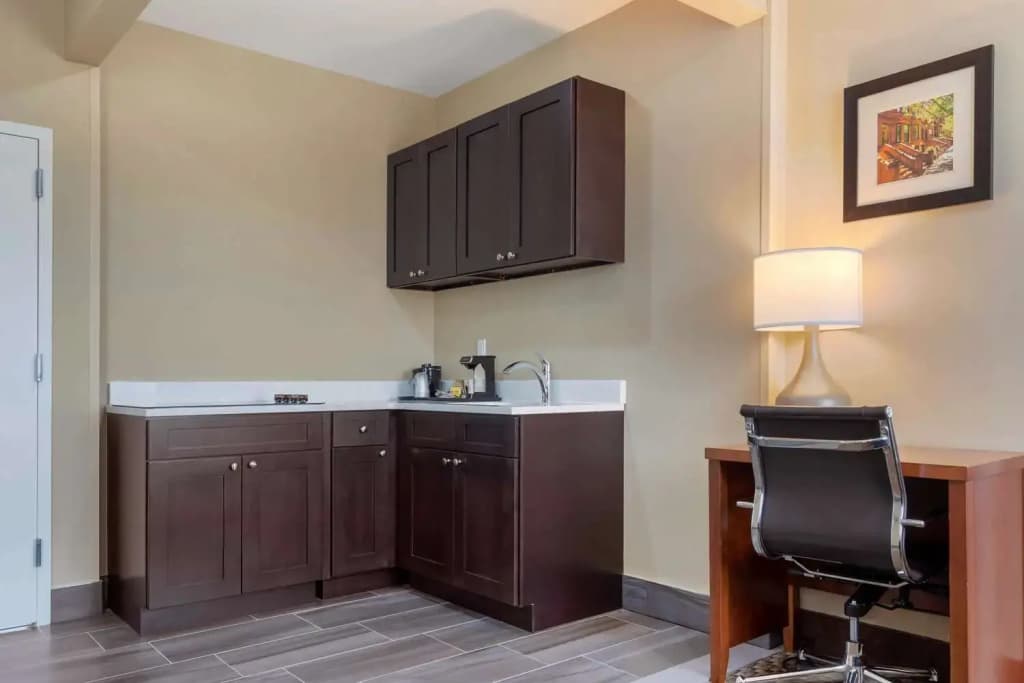 Comfort Inn & Suites near JFK Air Train - photo 16