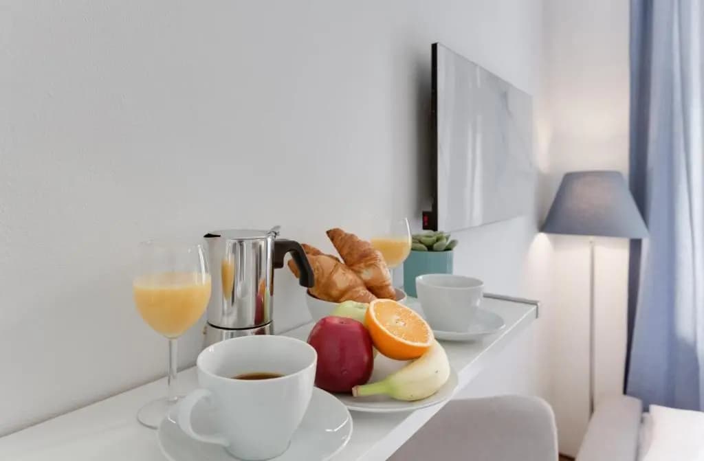 Benatska Apartment - photo 13
