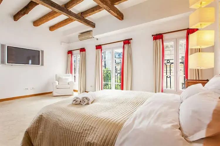 Studio Apartment in Saint-germain-des-prés & Saint-michel - photo 12