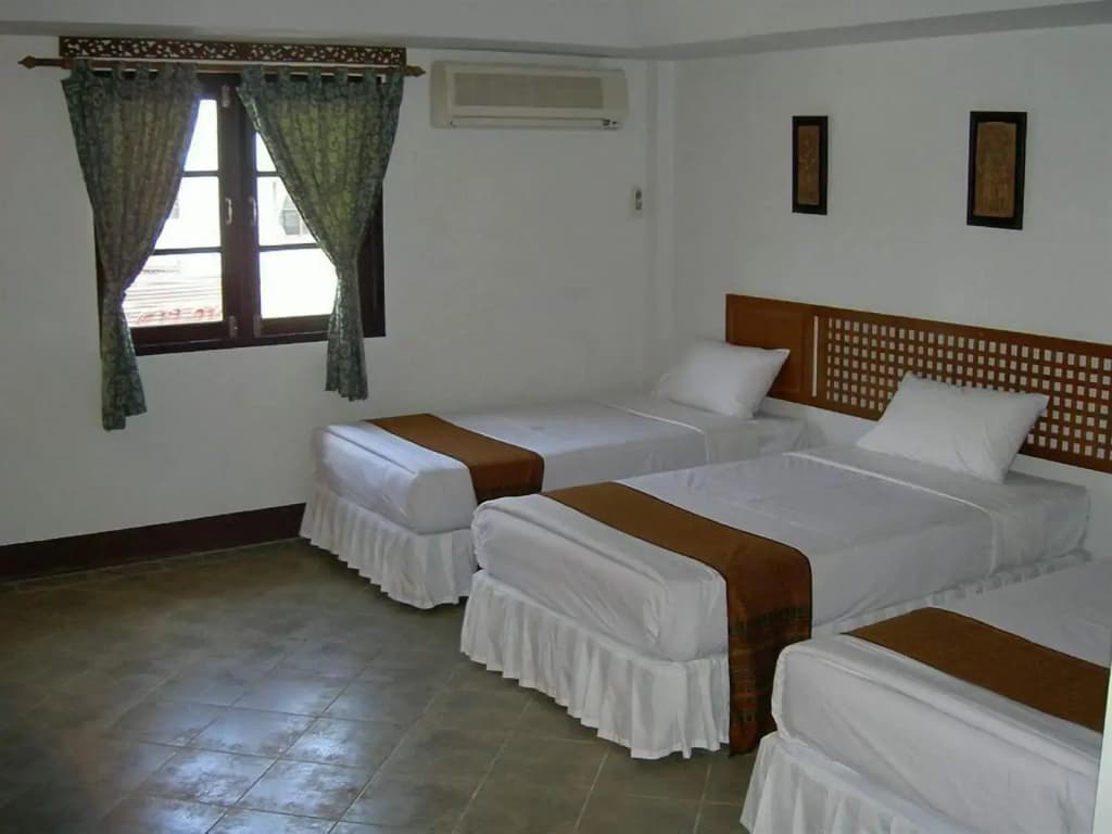 Samui Beach Apartments - photo 11